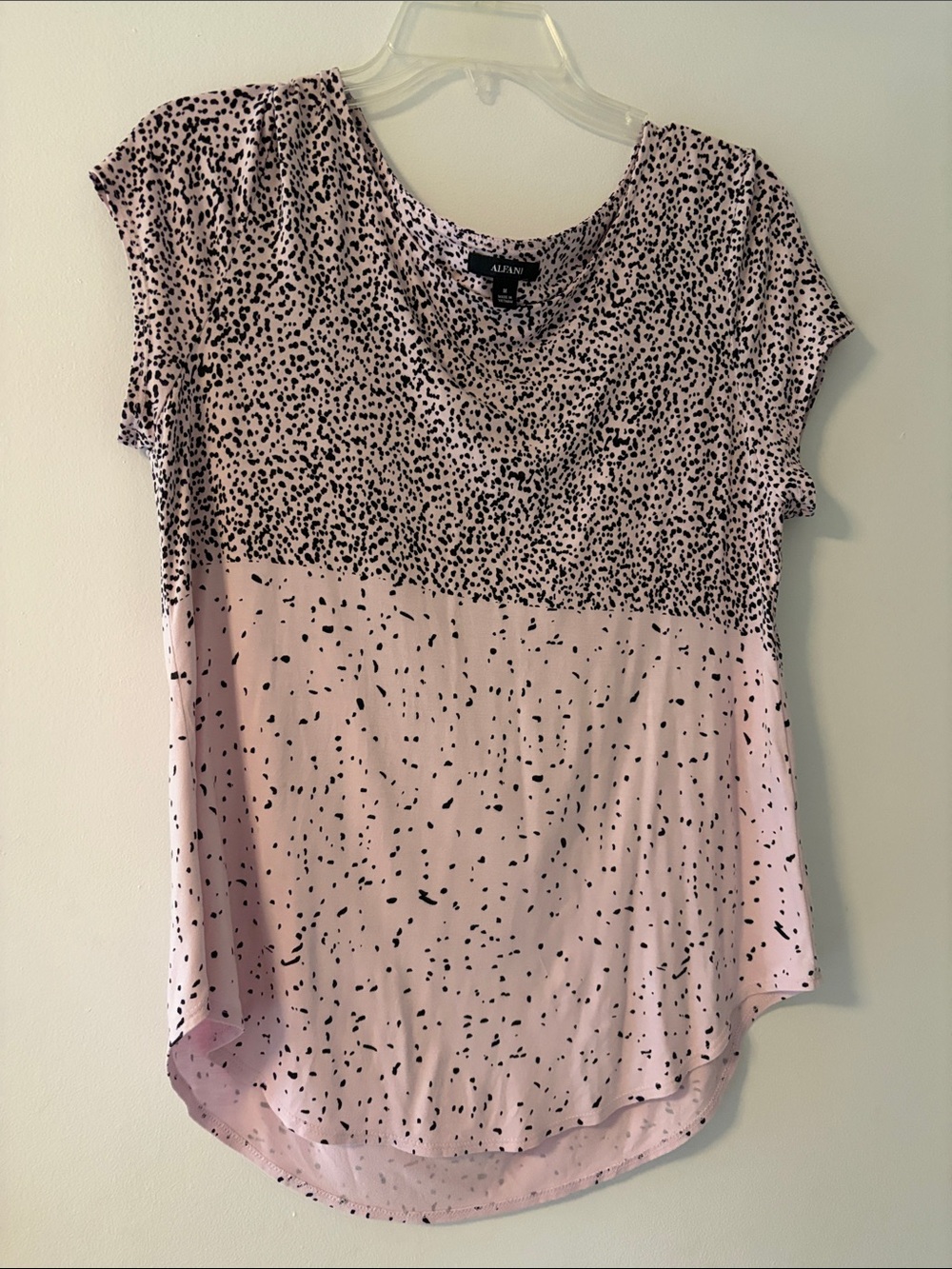 Alfani Pink & Black Speckle Cap-Sleeve V-Neck Top